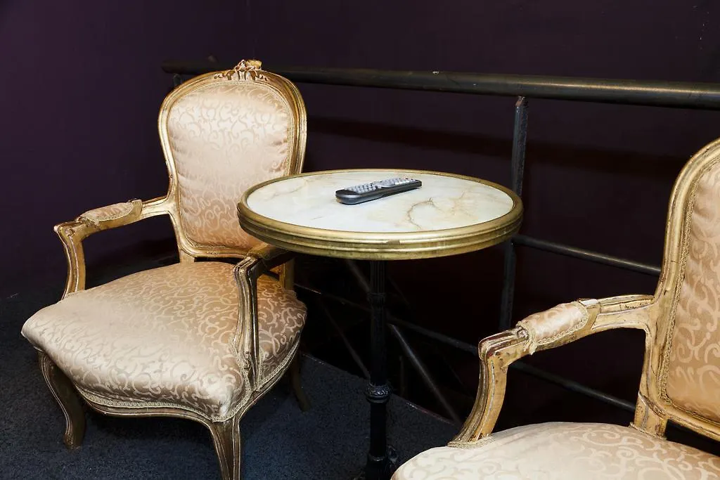 Hotel Diamonds And Pearls Antwerp